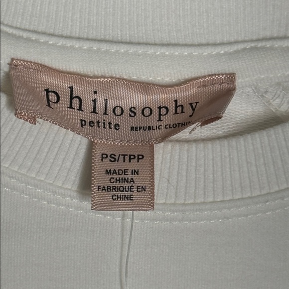 Philosophy long sleeve shirt flamingo in Santa outfit! NWT size petite small - Picture 4 of 10